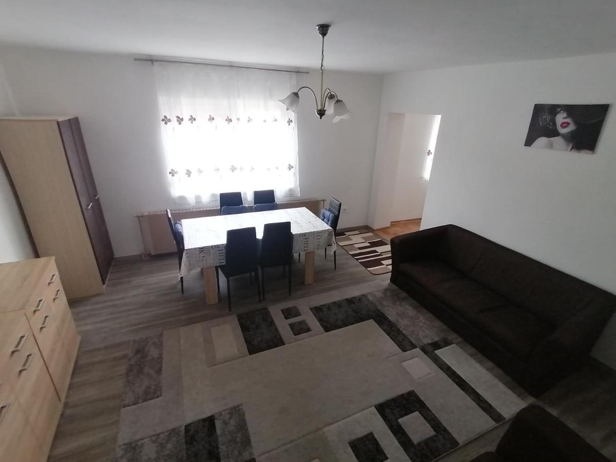 הוילה אגר Family House מראה חיצוני תמונה